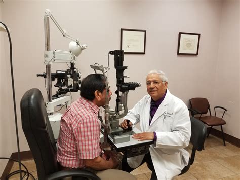 eye clinic laredo tx